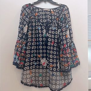 Gorgeous Soft Surroundings Boho Tassel Top 😍